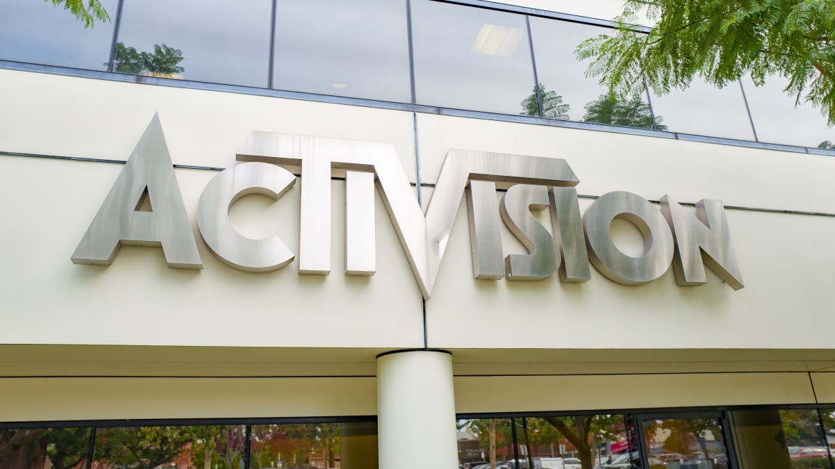 nlrb-accuses-activision-blizzard-of-labor-violations-during-unionization-efforts