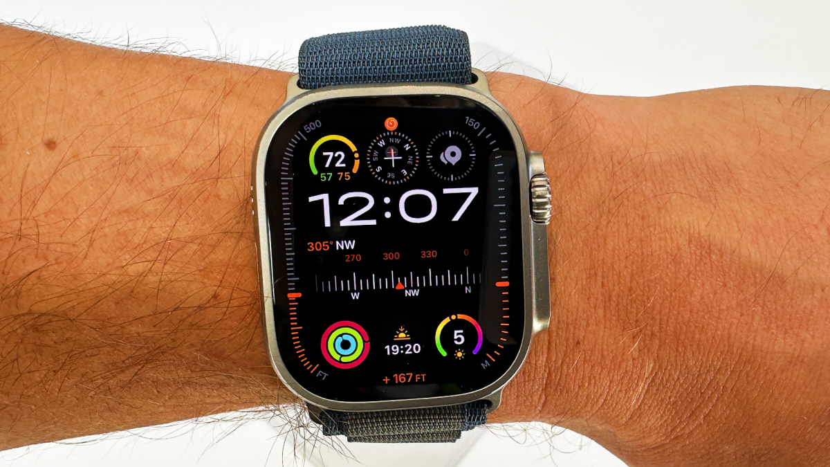 apple-watch-series-9-and-ultra-2-hands-on:-double-tap-feels-cool,-but-is-it-a-game-changer?