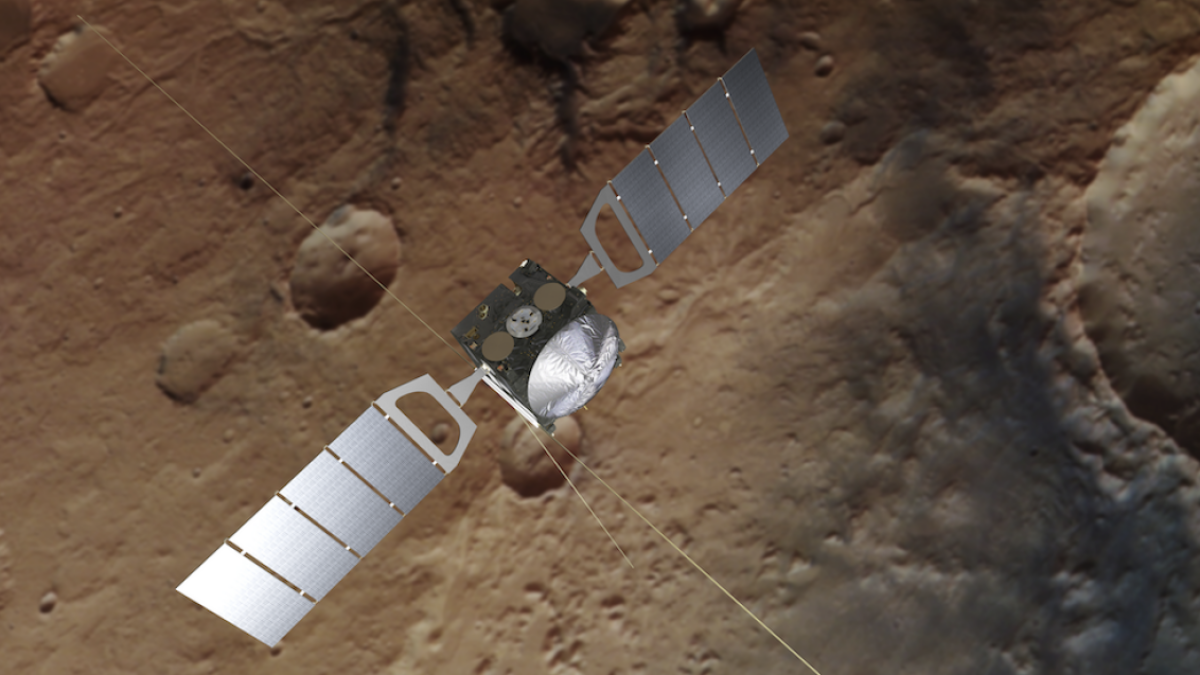 mars-spacecraft-snaps-glorious-view-of-martian-volcanoes-—-and-a-surprise