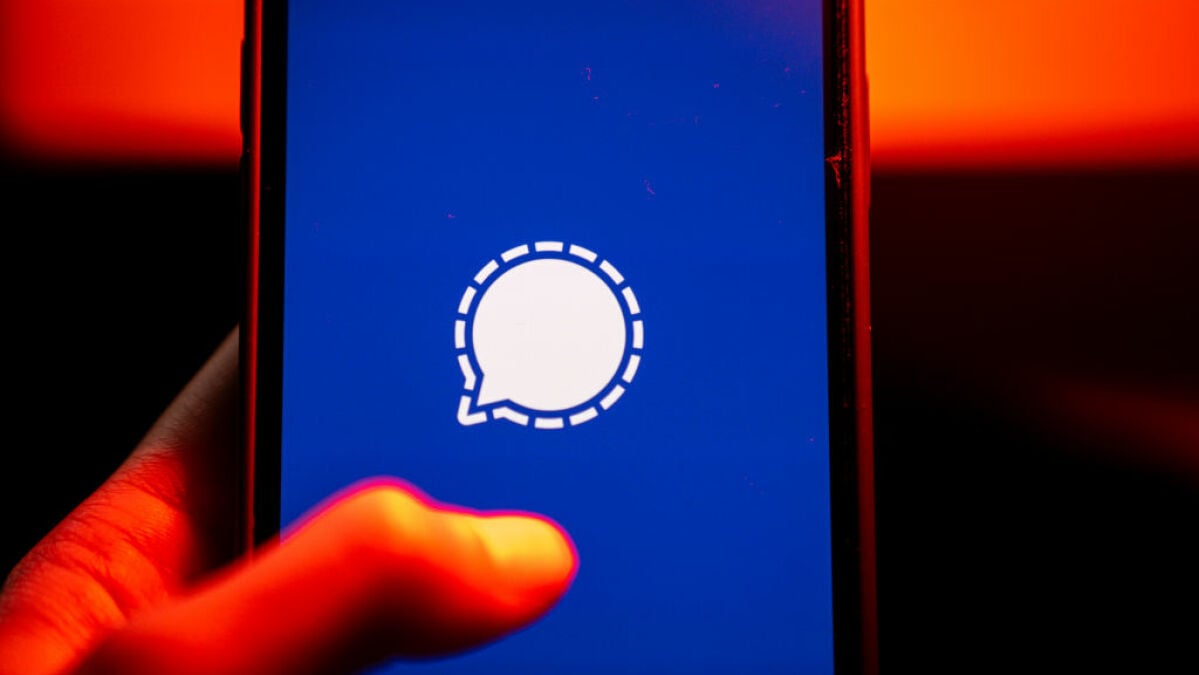 ftc-accuses-amazon-executives-of-using-signal-to-auto-delete-messages