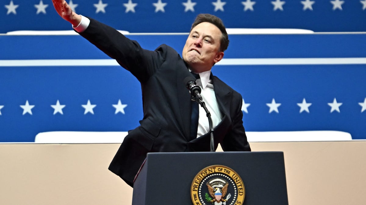 doge-staffer-resigns-after-racist-posts-uncovered-elon-musk-might-bring-him-back.