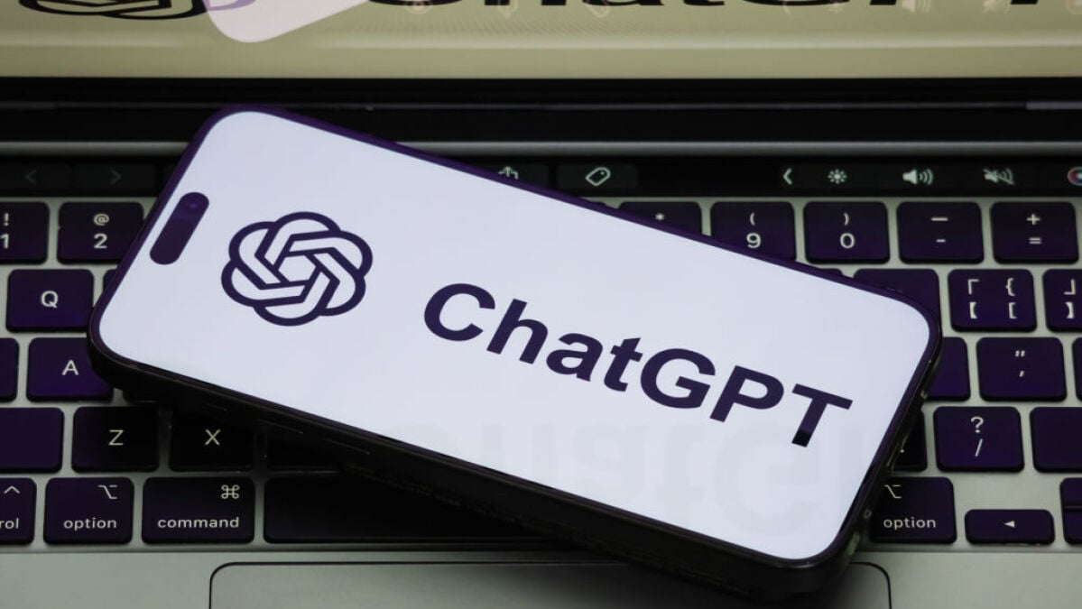 chatgpt-will-help-you-jailbreak-its-own-image-generation-rules,-report-finds