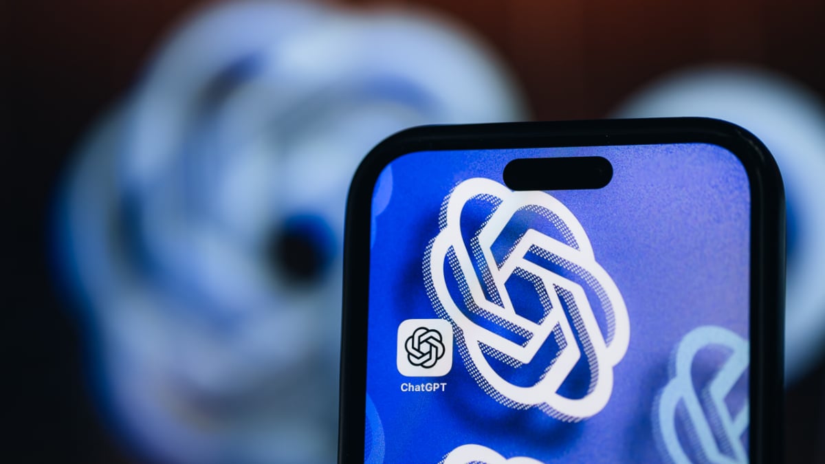 OpenAI In “code Red” After Losing 6% Of Its Users In A Week Due To Gemini 3, Report Says