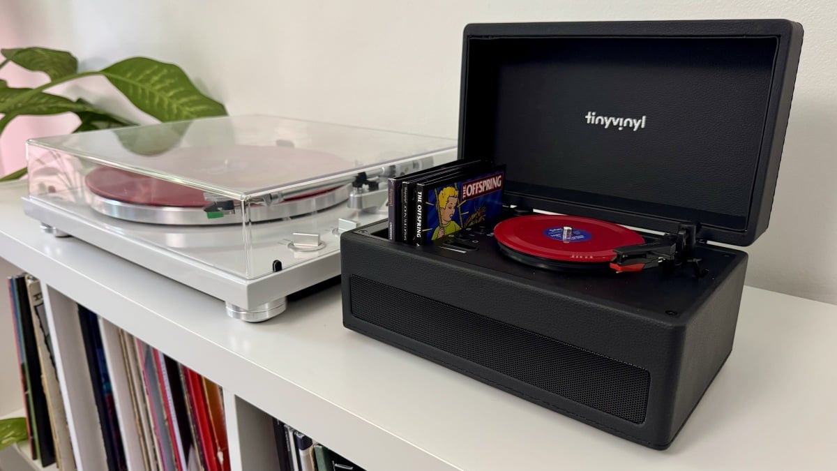Hands-On With Tiny Vinyls New Tiny Record Player