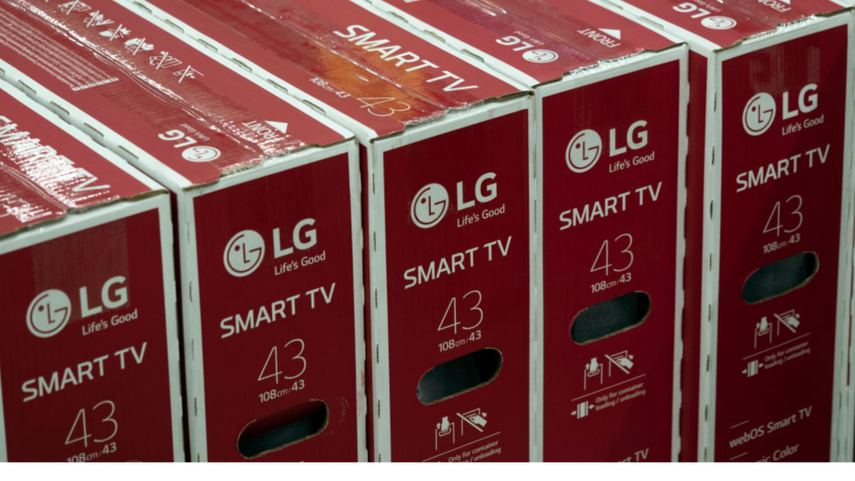 lg-officially-denies-reports-that-its-smart-tvs-are-secretly-recording-users