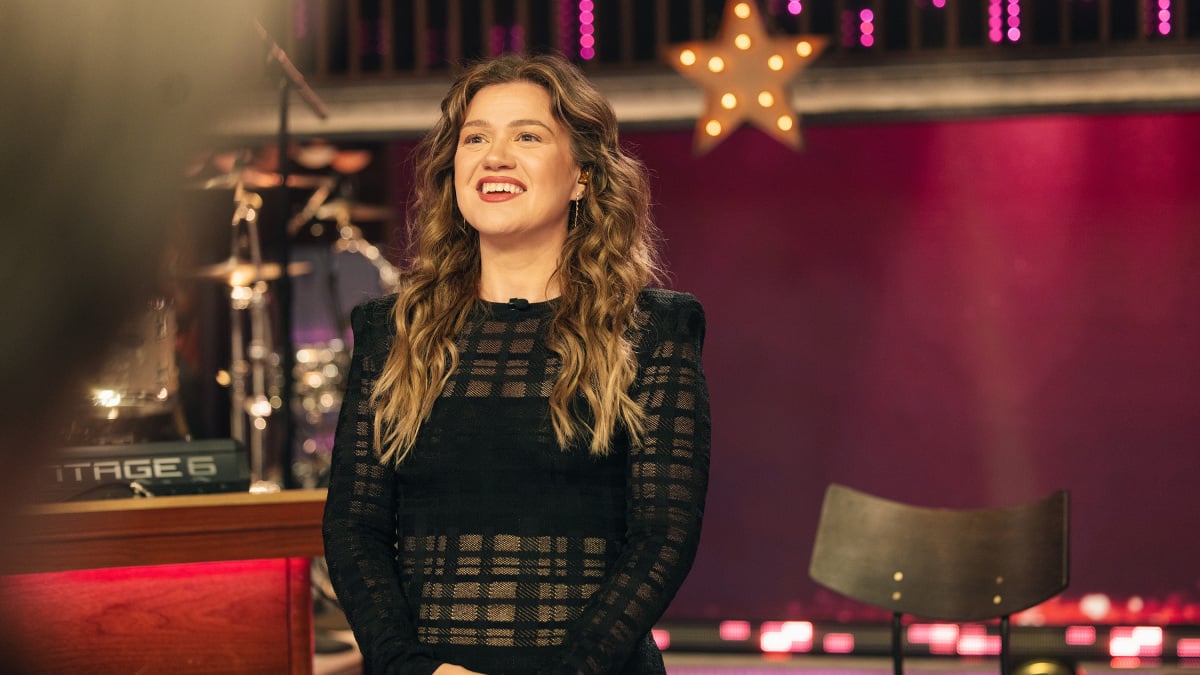 kelly-clarkson’s-brooklyn-shopping-complaint-has-the-internet-taking-sides