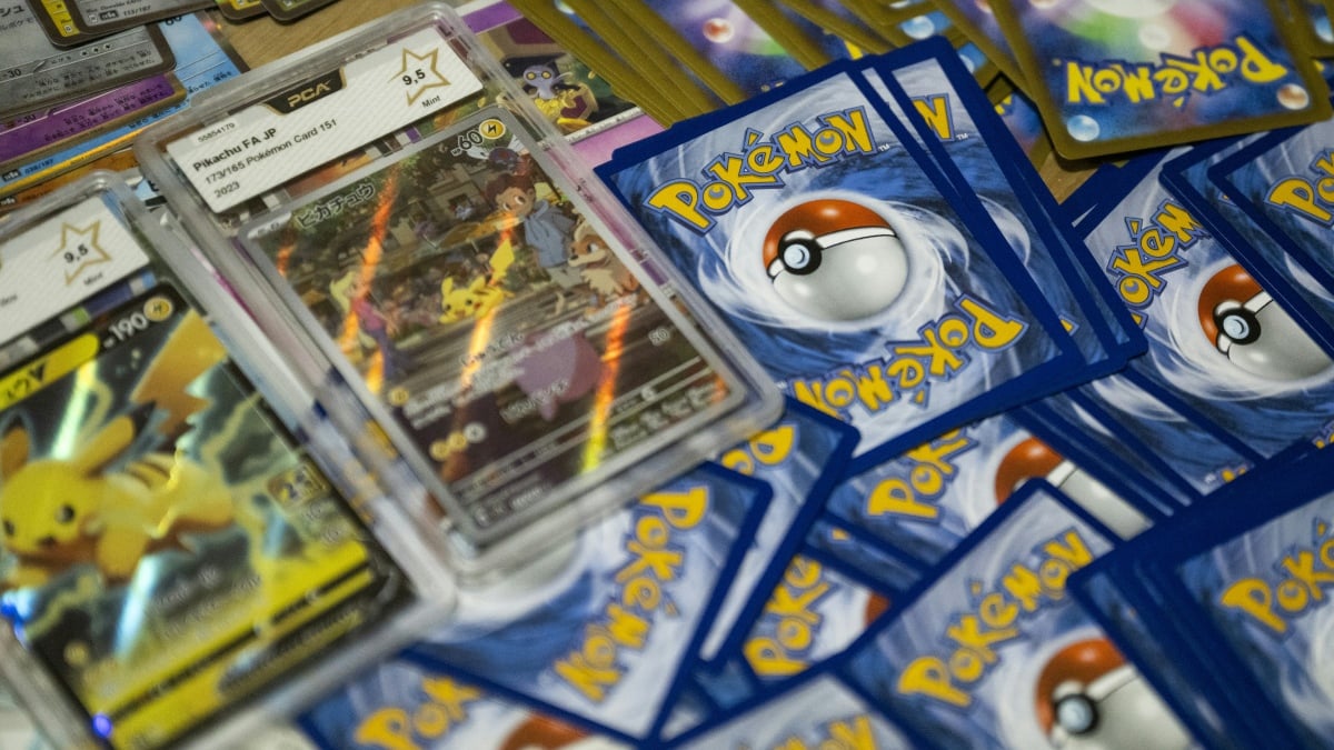 pokemon-and-sports-card-collectors-outraged-as-psa-graded-cards-stolen-in-delivery-truck-heist